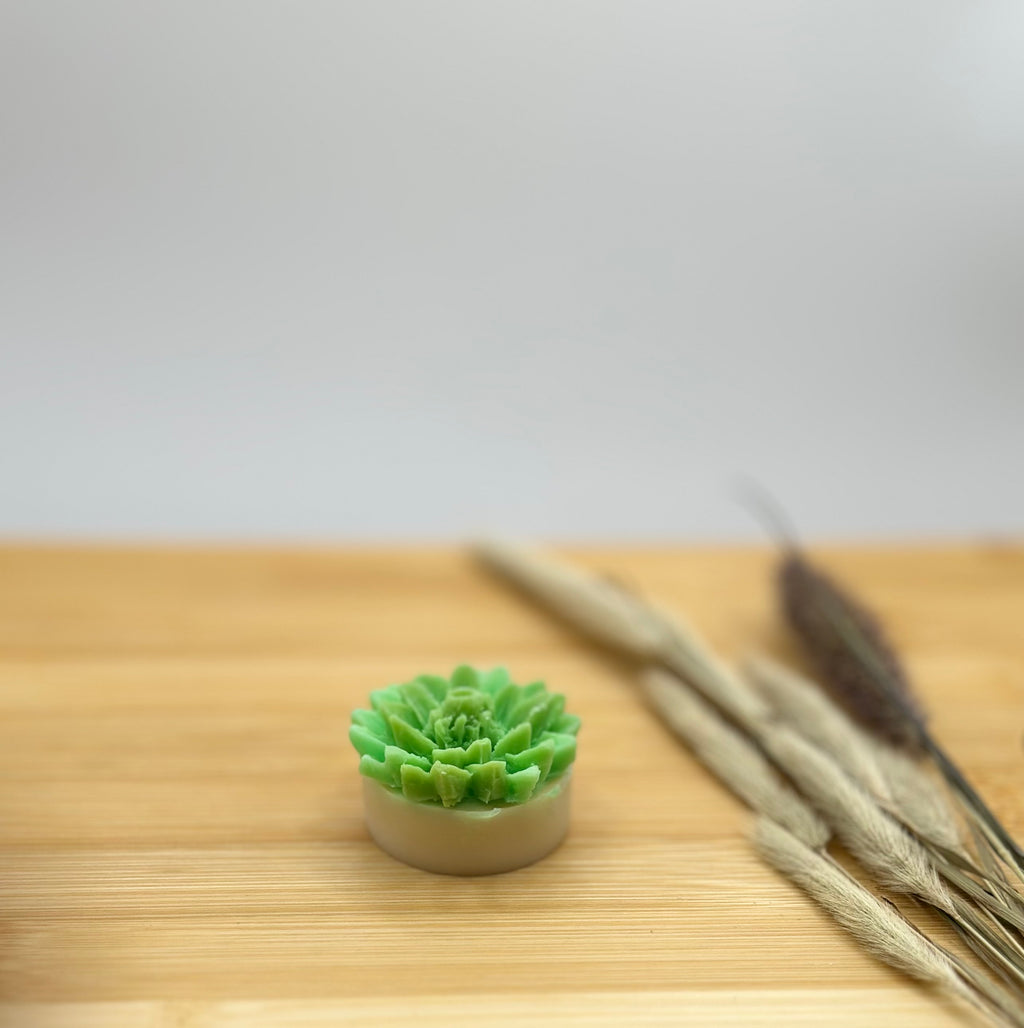 Detail van Lotus Lush wax melt – groene bloem met lotus en vijg geur