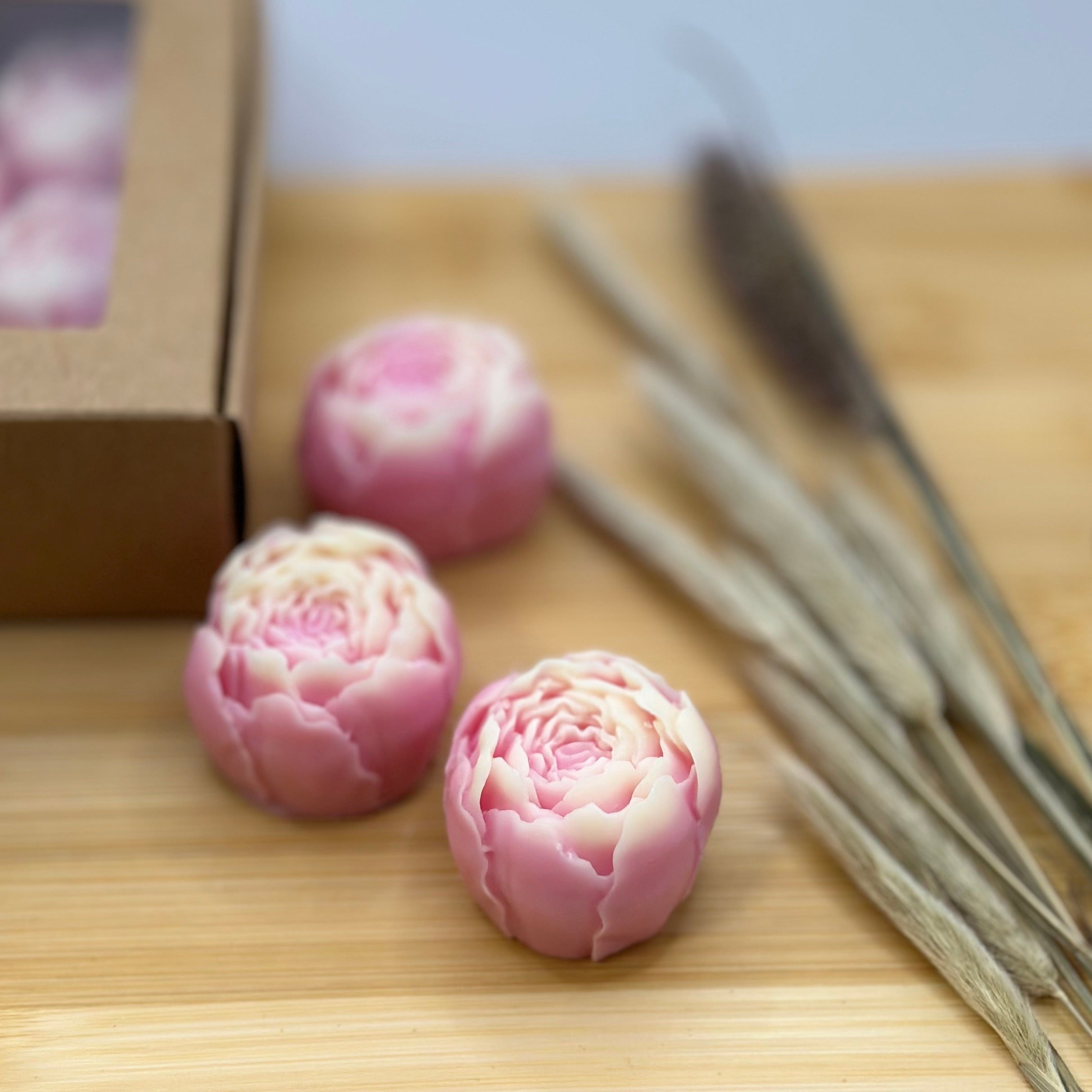 Pioenroos wax melts Blooming Moments – bloemvormige melts met zachte pioen en vanille geur