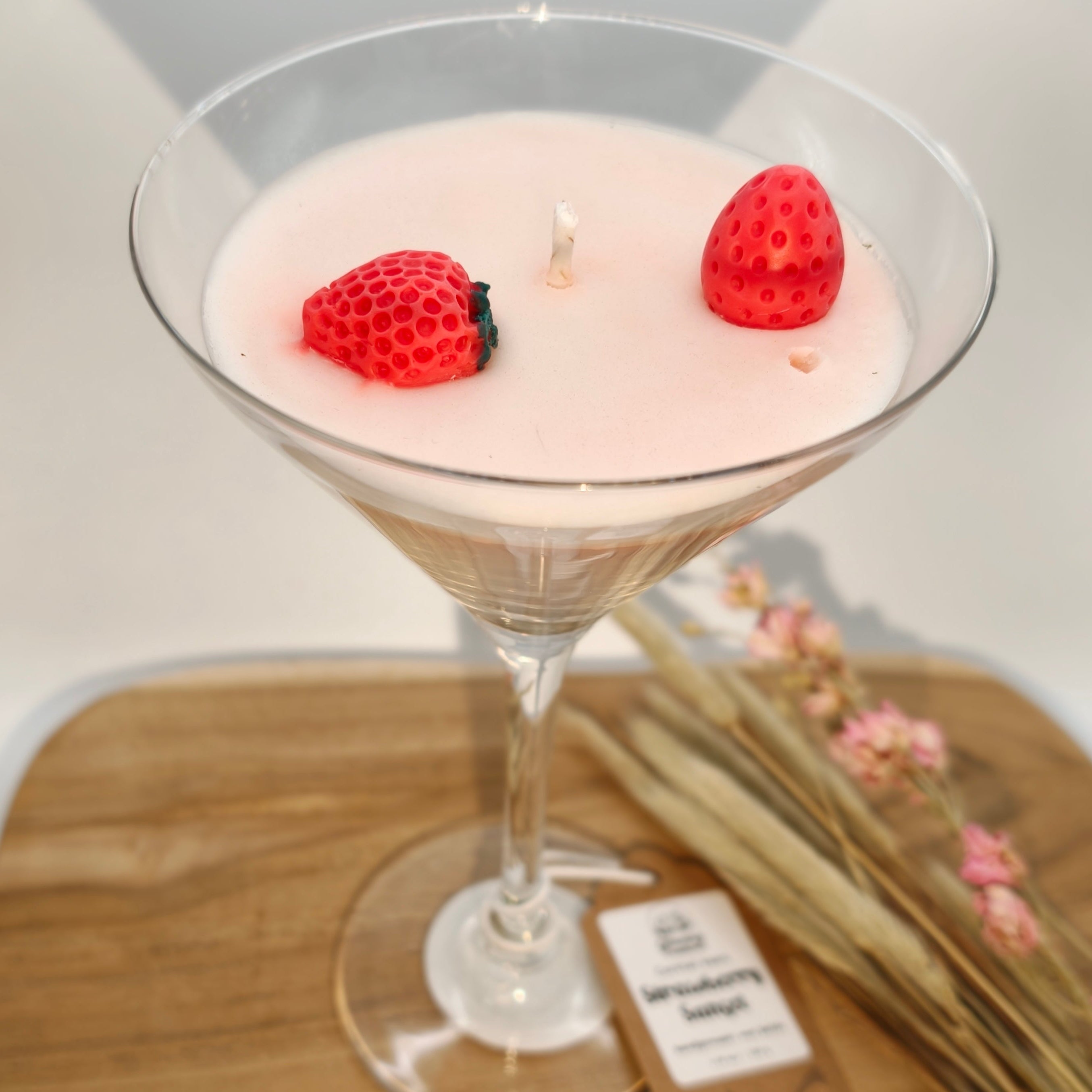 Strawberry Sunset – Handgemaakte aardbei cocktail kaars (Limited Edition)